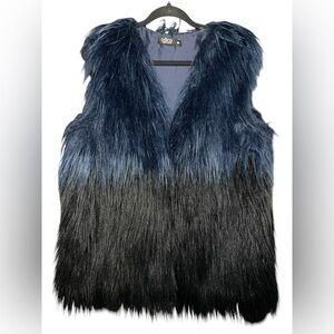 Cara Coutur Faux Fur Vest by e Of New York, Size M/L